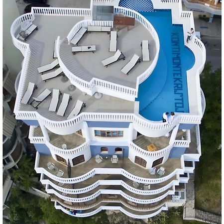 Monte Cristo Hotel With Rooftop Pool Sarandë エクステリア 写真